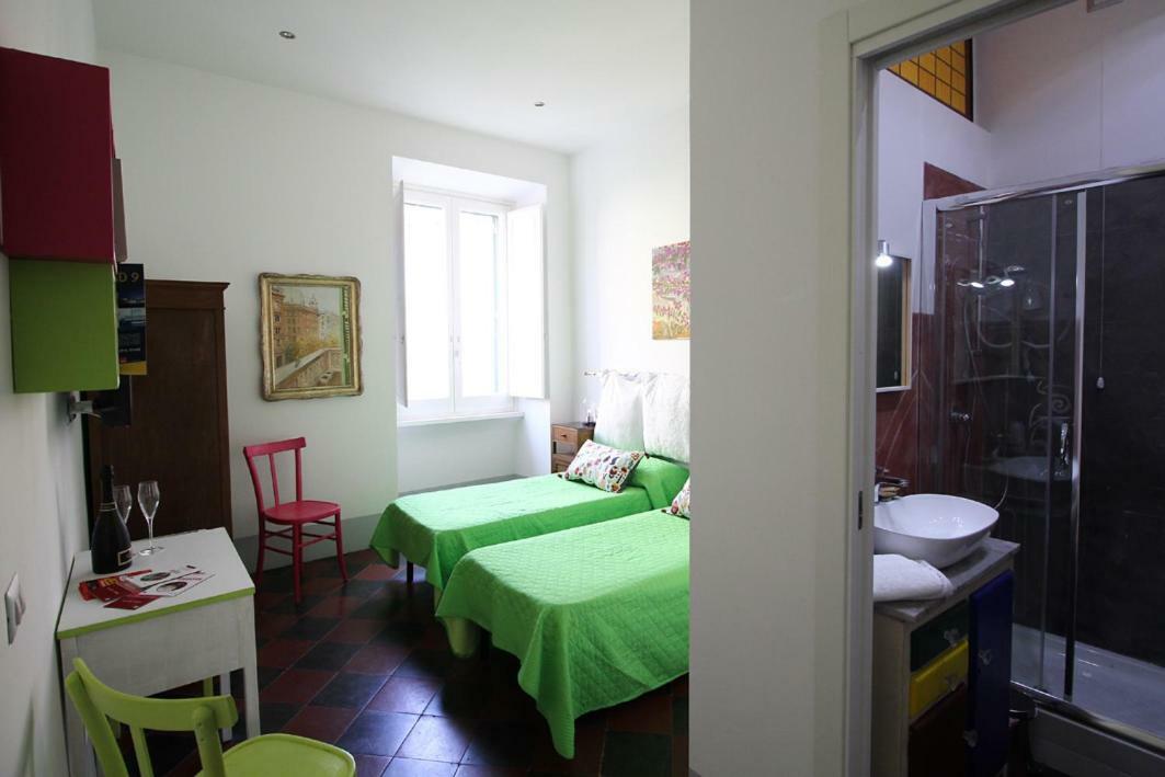 L'architetto * Rom